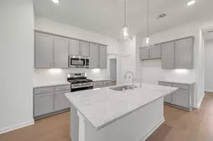 21443 Jacaranda Blossom Wy, Tomball, TX 77447 - Photo 5