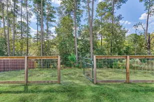 12139 La Salle River Rd, Conroe, TX 77304 - Photo 23