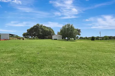 8542 Sloan Road, Midway, TX 75852 - Photo 33