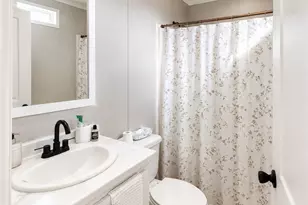 158 Lear Ln, Pearland, TX 77581 - Photo 5