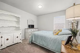 222 Kickapoo Dr, Anahuac, TX 77514 - Photo 11