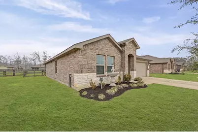 222 Kickapoo Drive, Anahuac, TX 77514 - Photo 17