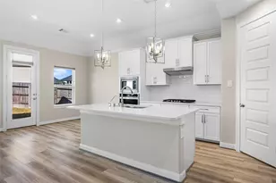 17681 Rosette Grass Dr, Conroe, TX 77385 - Photo 5