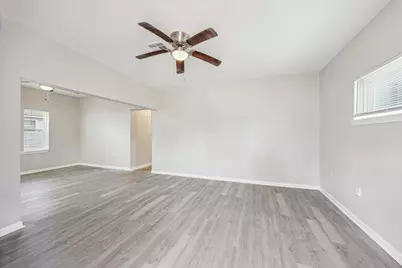 710 E Magnolia Street, Angleton, TX 77515 - Photo 7