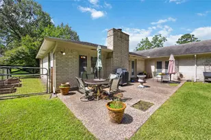 20420 Plaza Cir, Crosby, TX 77532 - Photo 33