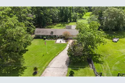 20420 Plaza Circle, Crosby, TX 77532 - Photo 37