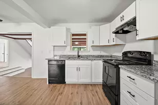 8327 Bonner Dr, Houston, TX 77017 - Photo 11