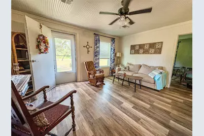 130 Sugar Hill Road, Carmine, TX 78932 - Photo 5