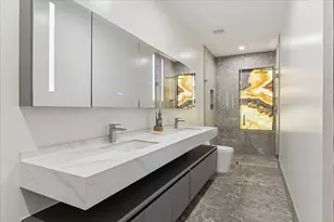 2610 Westgrove Ln, Houston, TX 77027 - Photo 29