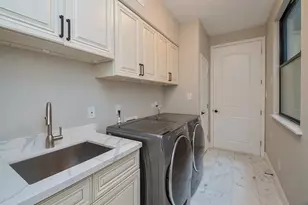15735 Tanya Cir, Houston, TX 77079 - Photo 39