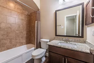 417 Marina View Dr, Webster, TX 77598 - Photo 15