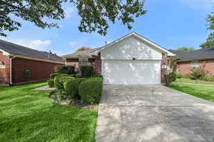 18315 Beaverdell Dr, Tomball, TX 77377 - Photo 17