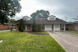 8510 Ruthby St, Houston, TX 77061 - Photo 1