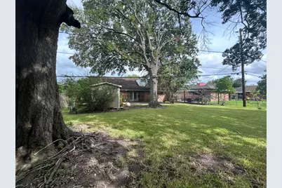8510 Ruthby Street, Houston, TX 77061 - Photo 11