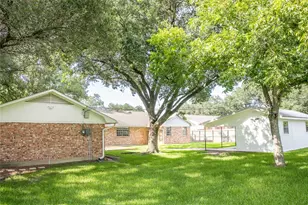 1600 Reimer St, Brenham, TX 77833 - Photo 7