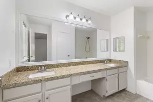 10 Rockridge Ct, The Woodlands, TX 77381 - Photo 25