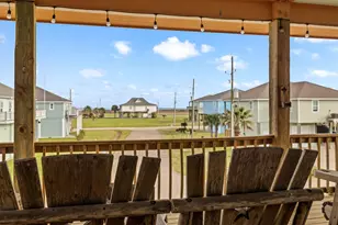 4409 Whaler Ln, Port Bolivar, TX 77650 - Photo 33