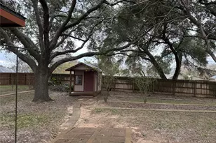 108 Meadow Dr, Bellville, TX 77418 - Photo 15