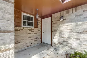 6310 Silver Chalice Dr, Houston, TX 77088 - Photo 3