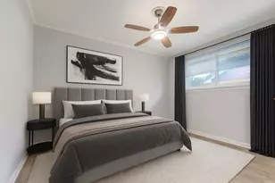 6310 Silver Chalice Dr, Houston, TX 77088 - Photo 11