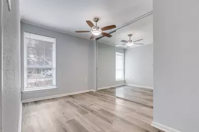 6310 Silver Chalice Drive, Houston, TX 77088 - Photo 15