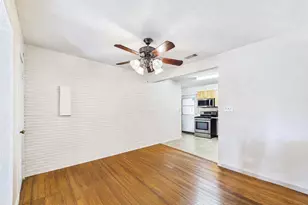 212 Elm St, Lake Jackson, TX 77566 - Photo 13