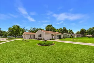 212 Elm St, Lake Jackson, TX 77566 - Photo 39