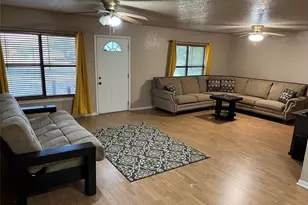 307 5th St, Sutherland Springs, TX 78161 - Photo 9