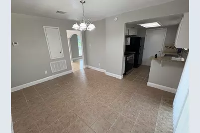 12127 Rhinebeck Drive, Houston, TX 77089 - Photo 13