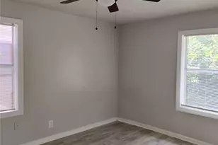 5954 Doolittle Blvd, Houston, TX 77033 - Photo 11