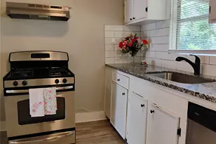 5954 Doolittle Blvd, Houston, TX 77033 - Photo 19