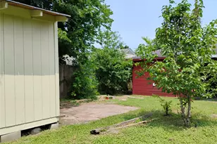 5954 Doolittle Blvd, Houston, TX 77033 - Photo 29