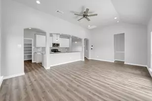 12120 Alydar Dr, Willis, TX 77318 - Photo 7