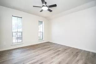 7815 Hummingbird St, Houston, TX 77071 - Photo 15