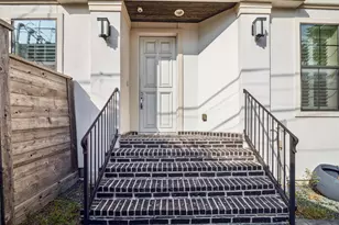 4001 Lanark Ln, Houston, TX 77025 - Photo 5