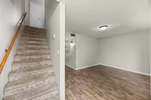 11002 Hammerly Blvd, Houston, TX 77043 - Photo 3