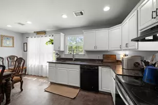 683 Cross Timbers, Livingston, TX 77351 - Photo 15