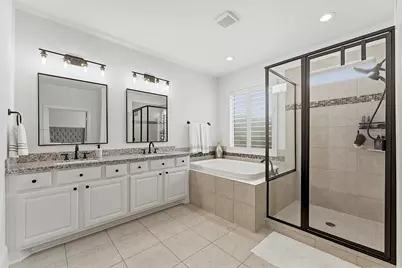 8213 Cabernet Lane, Houston, TX 77055 - Photo 15