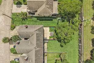 2607 Sailboat Dr, Nassau Bay, TX 77058 - Photo 21