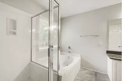 190 W Stedhill Loop, The Woodlands, TX 77384 - Photo 23