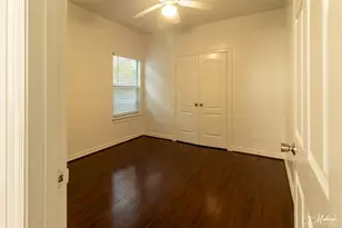 10904 Panther Ct, Houston, TX 77099 - Photo 17