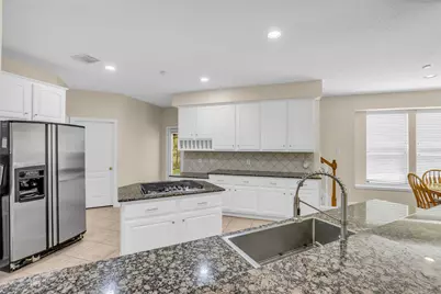 10419 Clubhouse Circle, Magnolia, TX 77354 - Photo 17