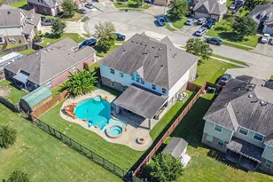 9719 Wincrest Dr, Mont Belvieu, TX 77523 - Photo 43