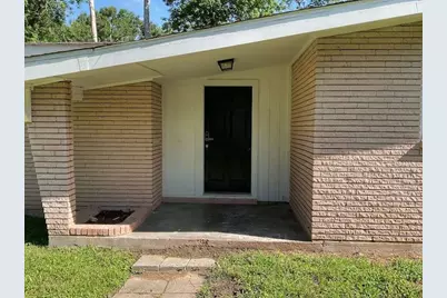 3515 Elm Drive, Dickinson, TX 77539 - Photo 3