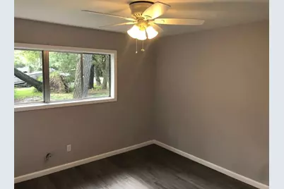 3515 Elm Drive, Dickinson, TX 77539 - Photo 11
