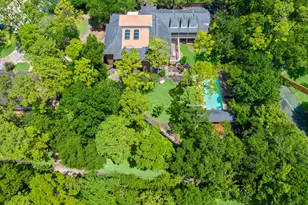 11305 Green Vale Dr, Piney Point Village, TX 77024 - Photo 17