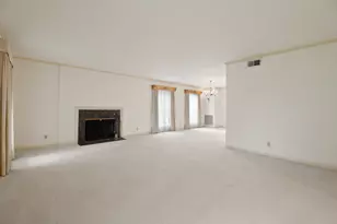 303 S Jackson St, Alvin, TX 77511 - Photo 5