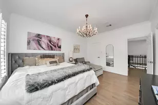 5042 Cedar Creek Dr, Houston, TX 77056 - Photo 21