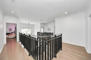 5042 Cedar Creek Dr, Houston, TX 77056 - Photo 23