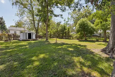 1203 Adams Street, Baytown, TX 77520 - Photo 19